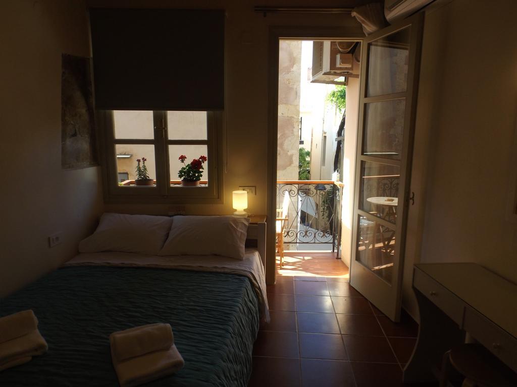 Fivos Pension La Canée Extérieur photo
